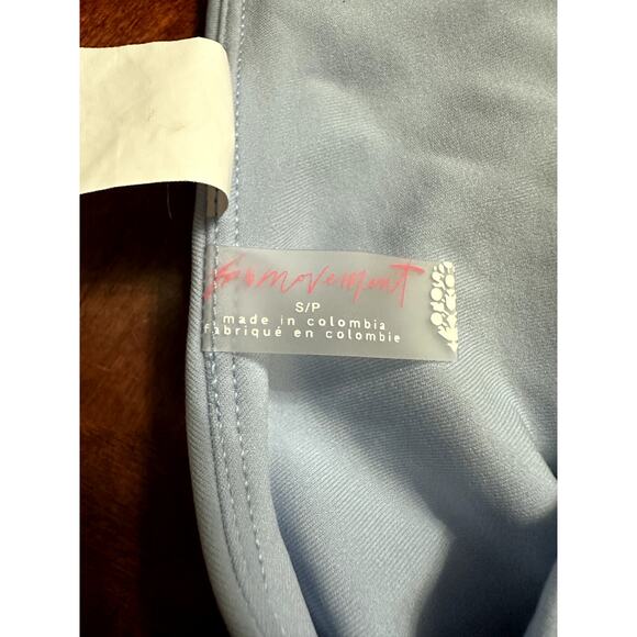 Free People Crop Top 4 Ways Styling Racerback Spaghetti Strap Light Blue S NWOT - Picture 11 of 11